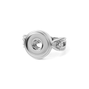 Calm Waters Stretch Ring - Silver
